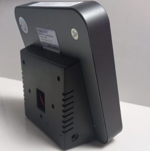 Máy chấm công khuôn mặt AI03F tích hợp nhận diện khuôn mặt, vân tay, kiểm soát cửa, công nghệ AI, camera hồng ngoại, pin lưu điện, chấm được khi đeo khẩu trang. Tìm hiểu ngay!