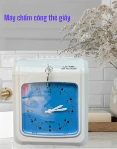 Máy chấm công TM - LY268 là dòng máy in thẻ giấy chuyên dụng, phù hợp cho doanh nghiệp có quy mô từ 50 đến 200 nhân viên. Với khả năng in 6 cột giờ mỗi ngày, hỗ trợ ba ca làm việc và chấm công tăng ca, máy là lựa chọn lý tưởng cho nhà máy, công xưởng, văn phòng và cửa hàng bán lẻ.