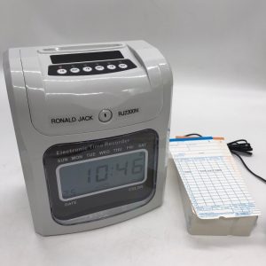 Máy chấm công TM – LY268N là thiết bị chuyên dụng giúp doanh nghiệp quản lý thời gian làm việc của nhân viên một cách chính xác và tiện lợi. Với thiết kế nhỏ gọn, tính năng in được 6 cột, hỗ trợ 3 ca làm việc và tăng ca, máy phù hợp cho các công ty quy mô vừa (50–200 người). Công nghệ in kim 2 màu rõ ràng, phân biệt chính xác thời gian làm việc đúng – sai, kết hợp tính năng lưu điện, TM – LY268N là lựa chọn tối ưu cho các văn phòng, nhà máy, cửa hàng, nhà hàng…